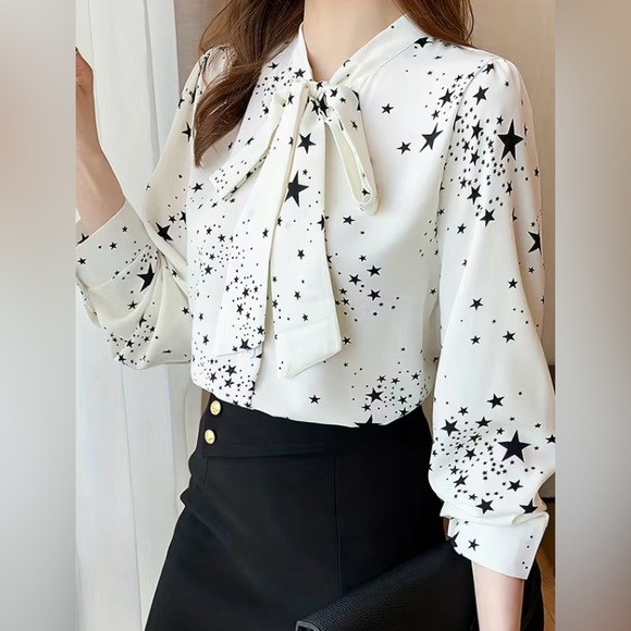 Jane Chic Designs Starry Night Blouse - Picture 3 of 10